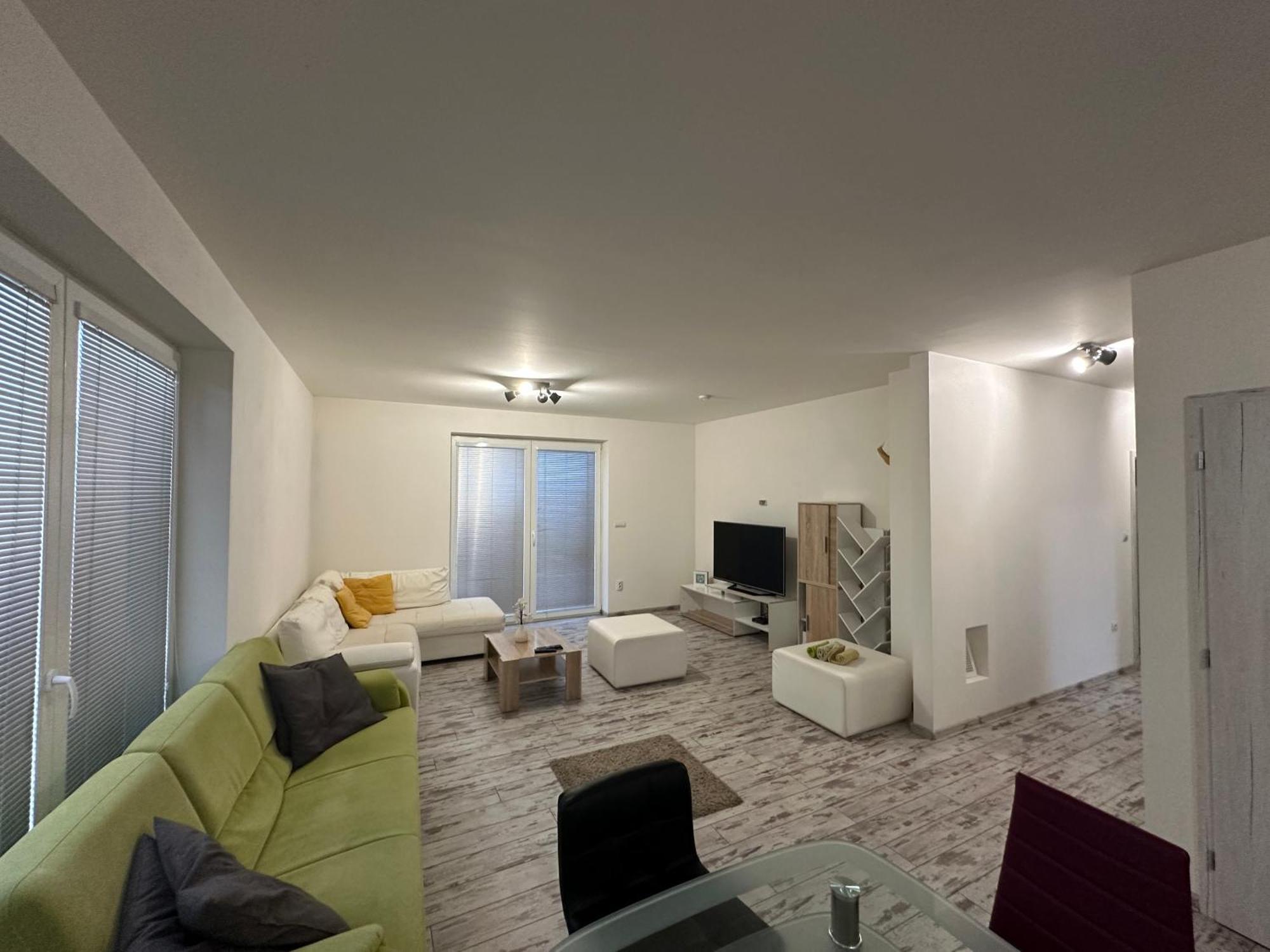 Royal House Trencin Villa Kültér fotó